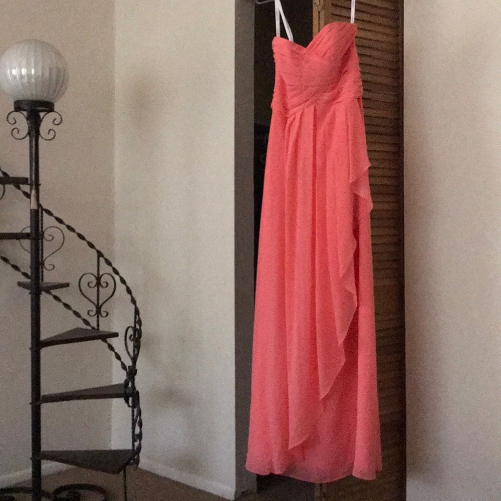 Strapless crinkle chiffon dress with cascade skirt - Picture 2 of 2